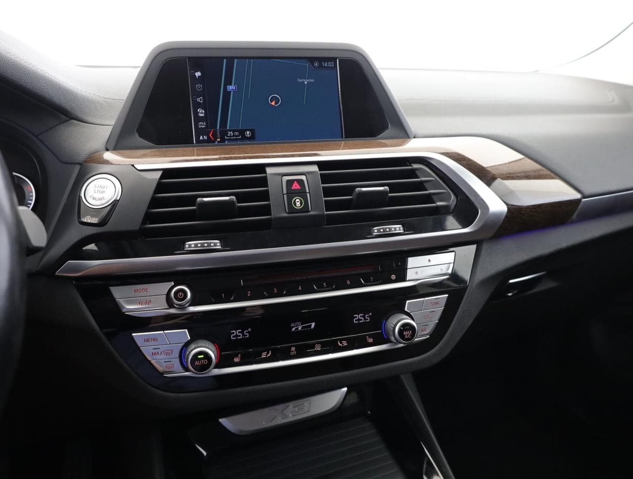2020 BMW X3 - 16