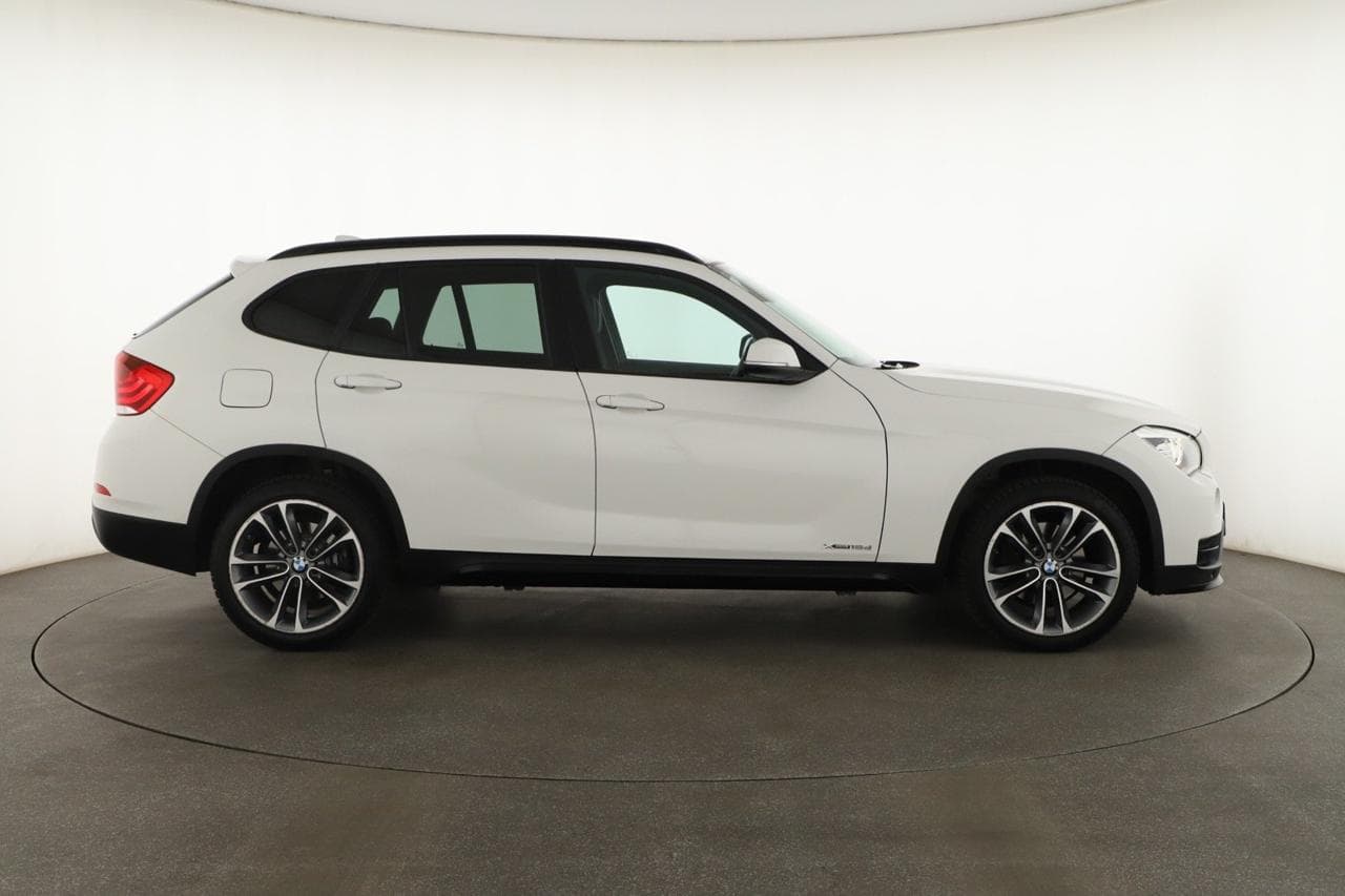 2015 BMW X1 - 8