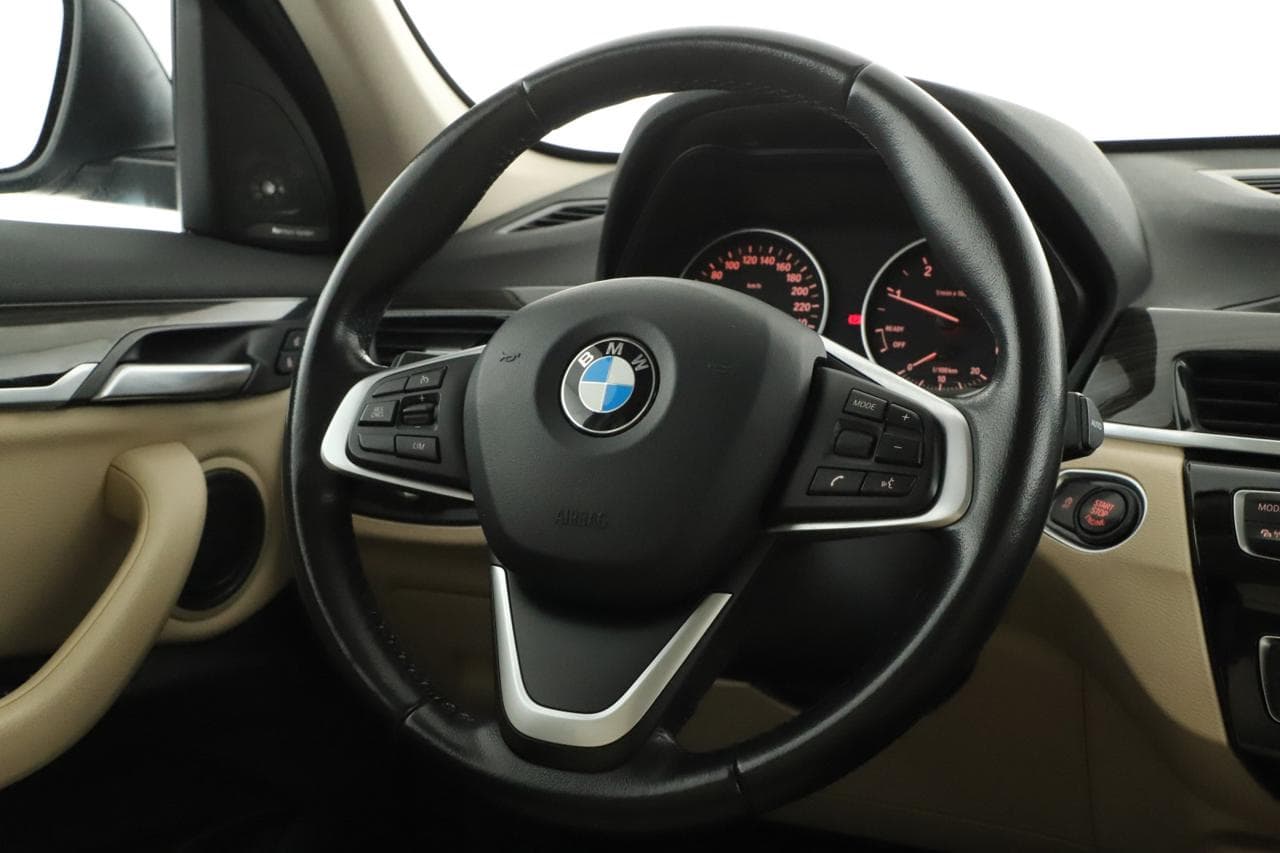 2017 BMW X1 - 14