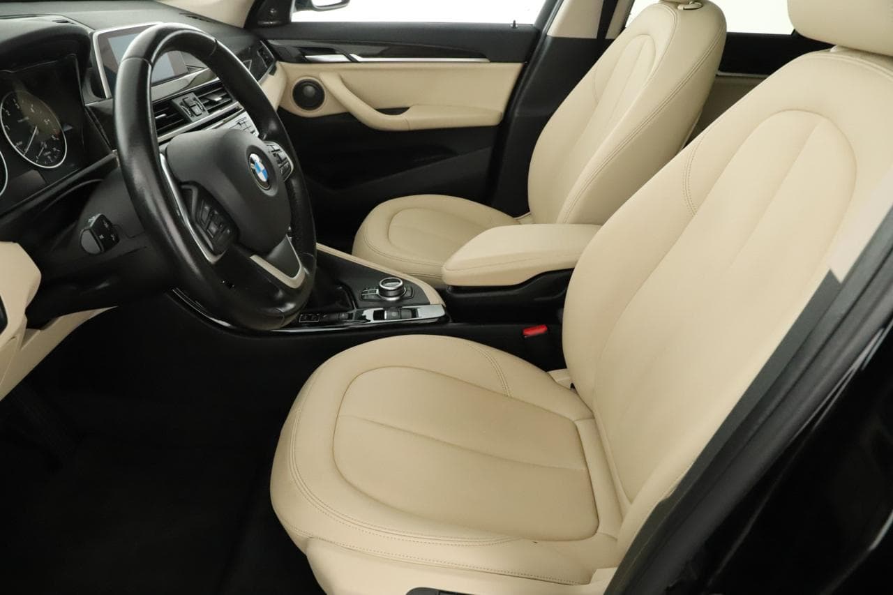 2017 BMW X1 - 13