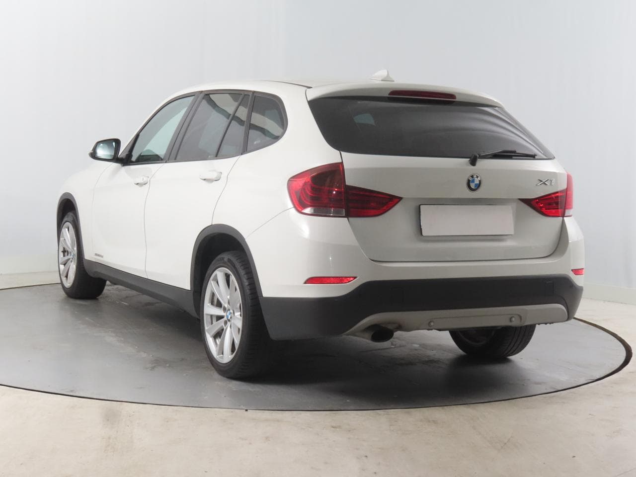 2013 BMW X1 - 5