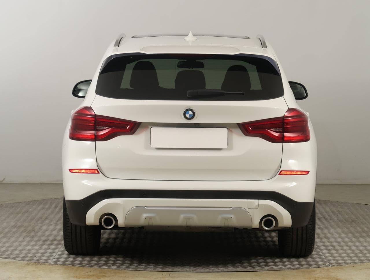 2018 BMW X3 - 6