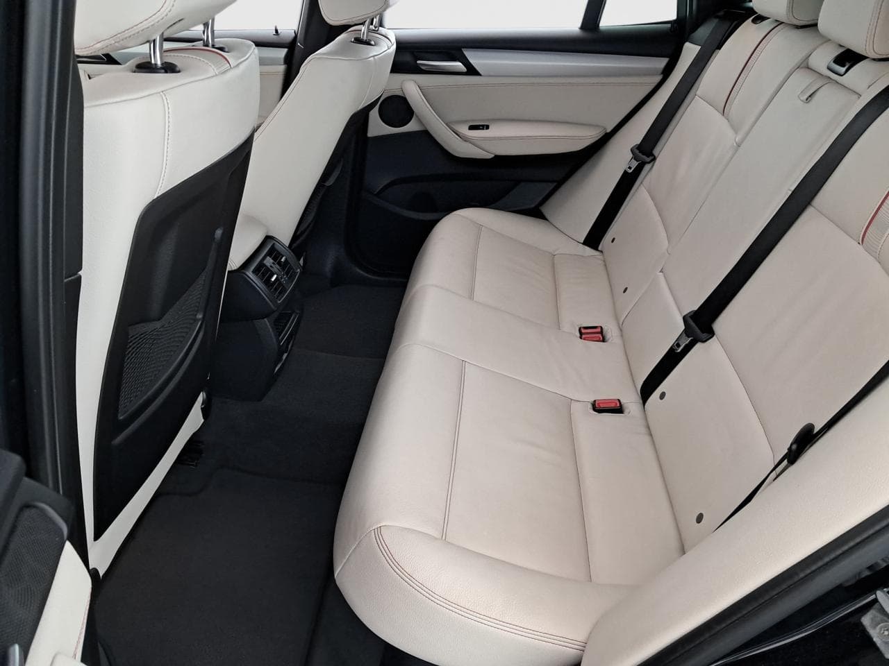 2016 BMW X3 - 15