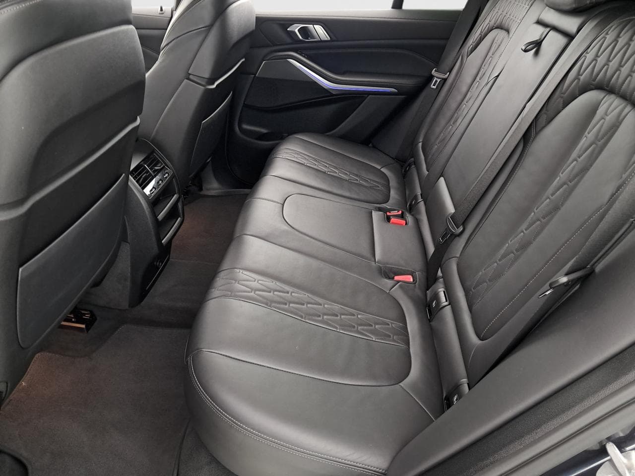 2022 BMW X5 - 15