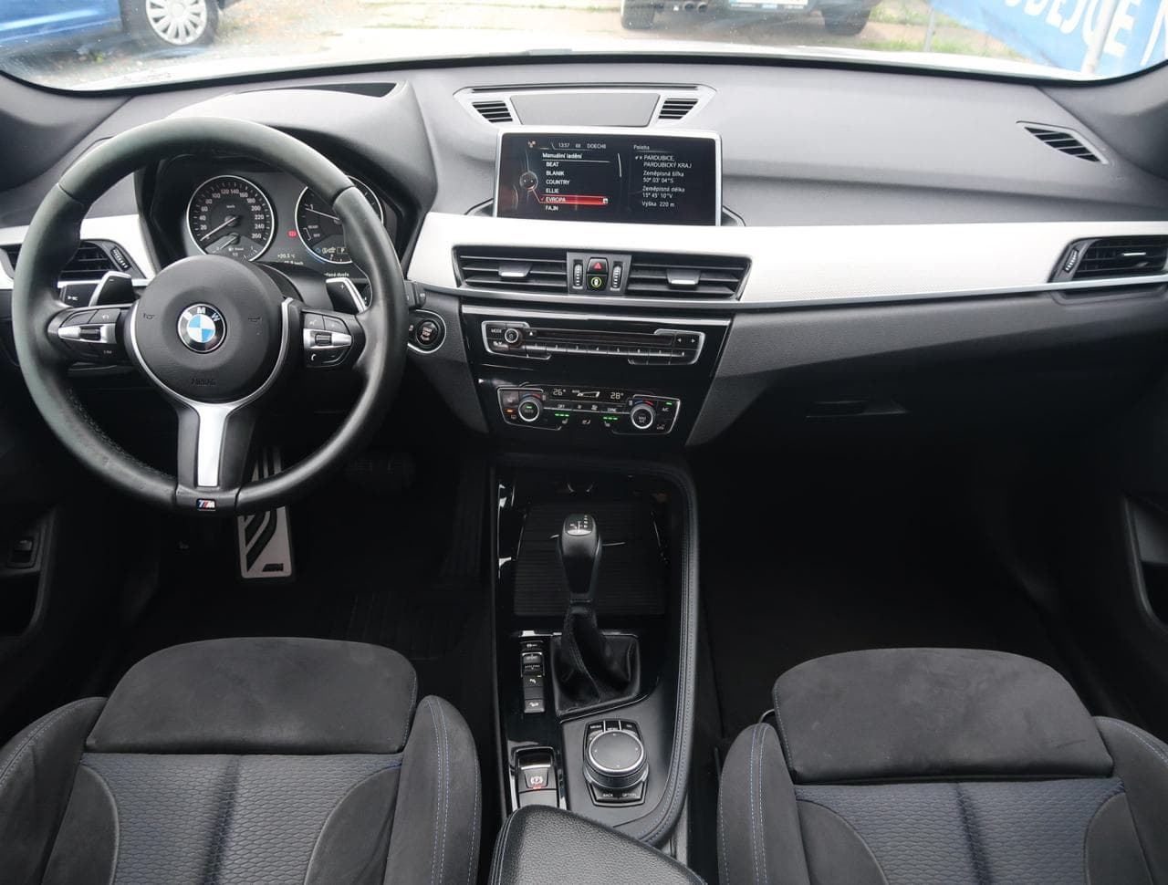 2017 BMW X1 - 10