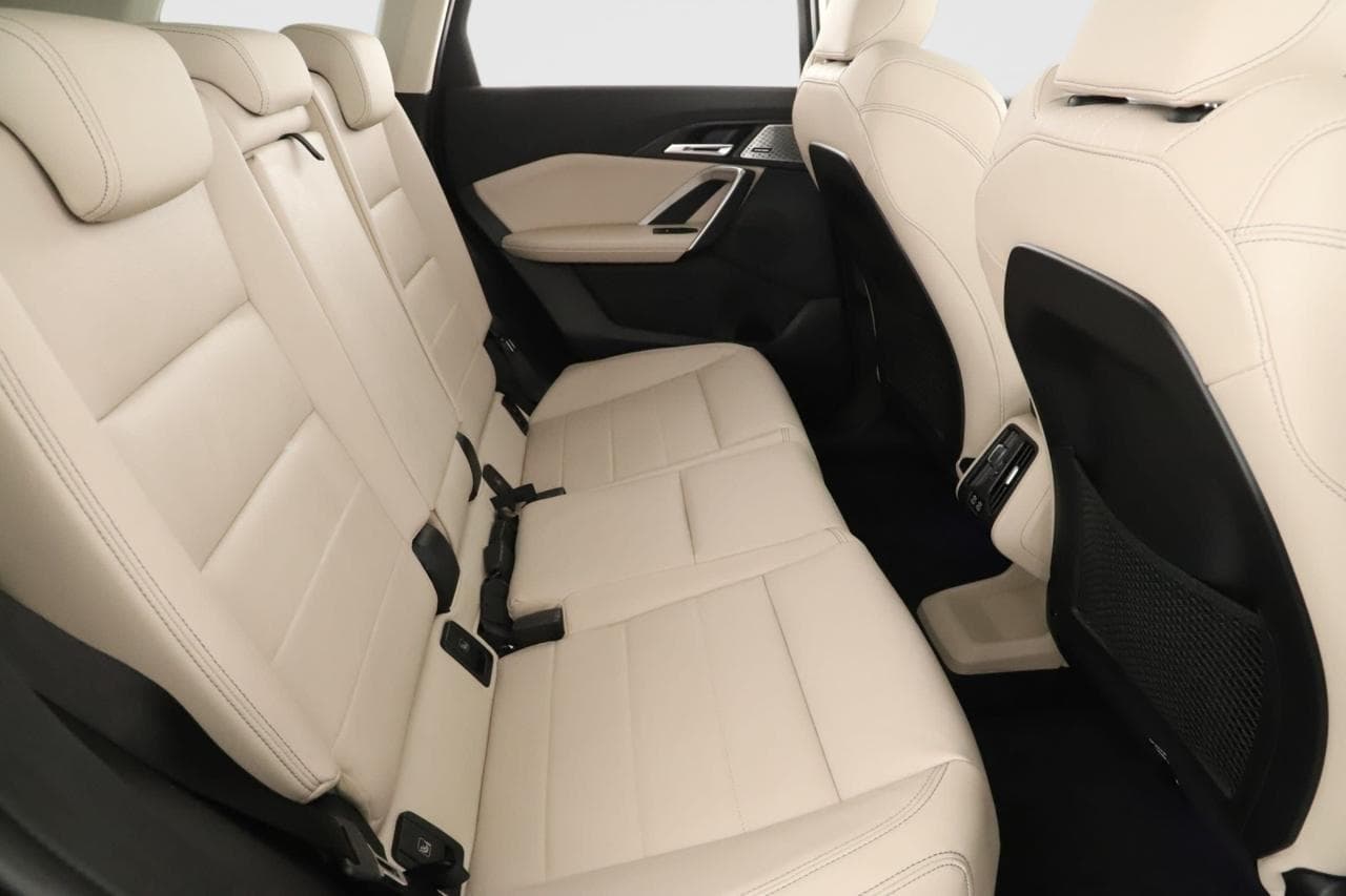 2023 BMW X1 - 11