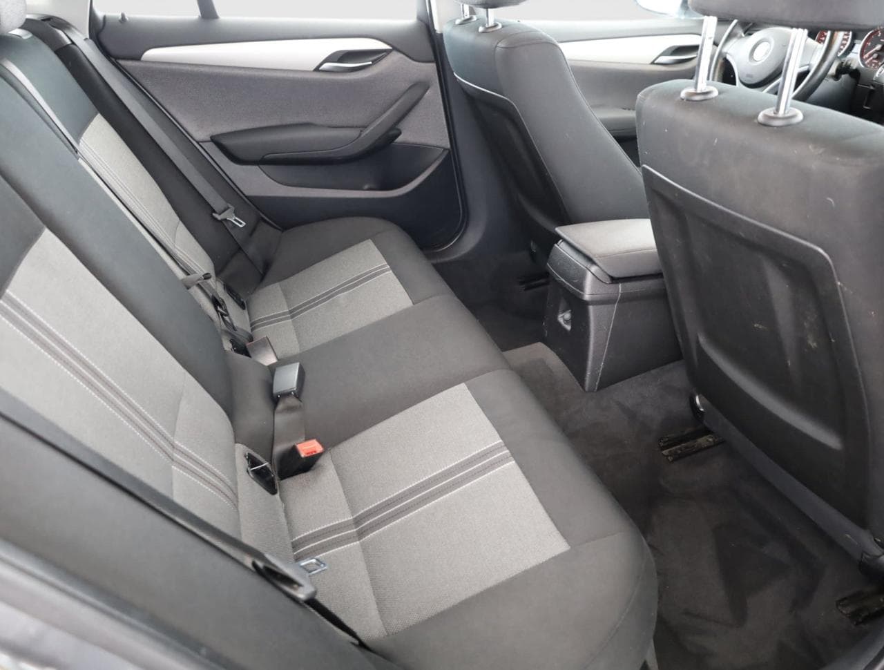2011 BMW X1 - 11