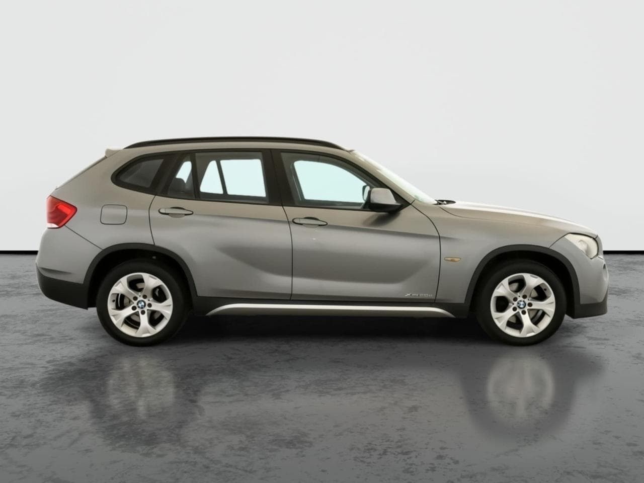 2011 BMW X1 - 8