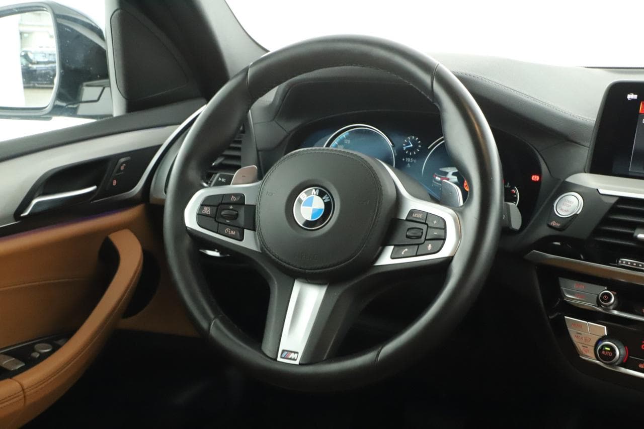 2018 BMW X3 - 12