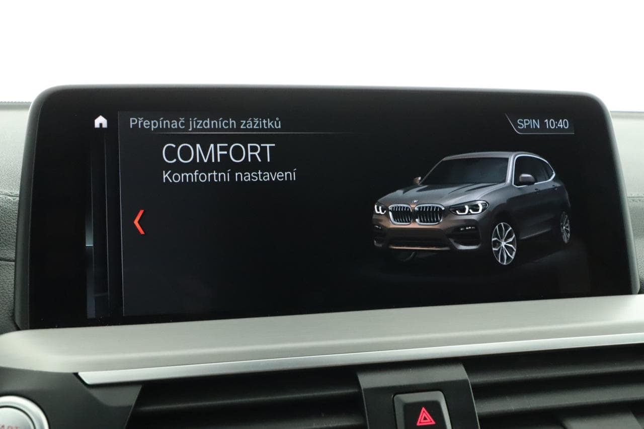 2018 BMW X3 - 16