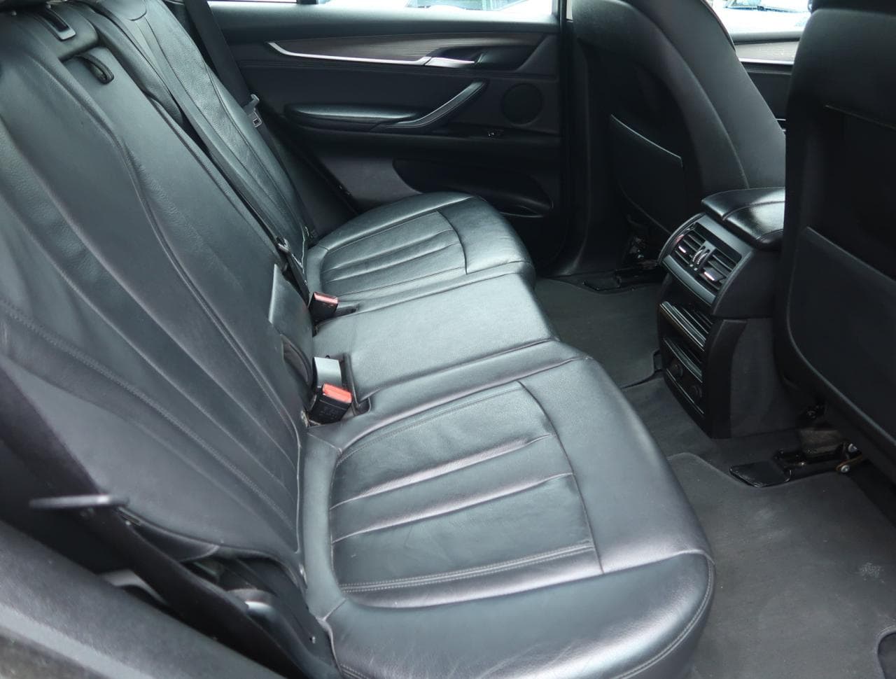2015 BMW X5 - 13