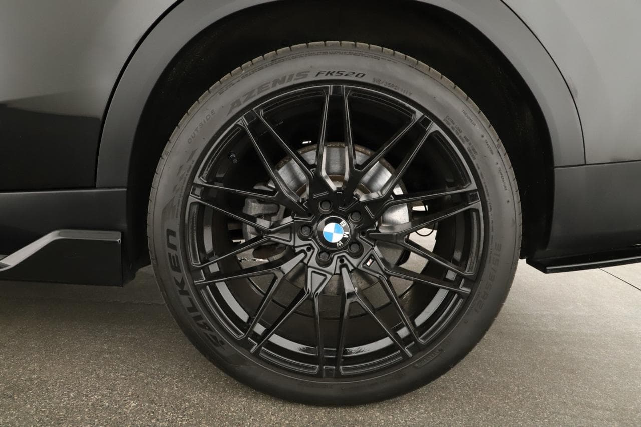 2021 BMW X6 - 18