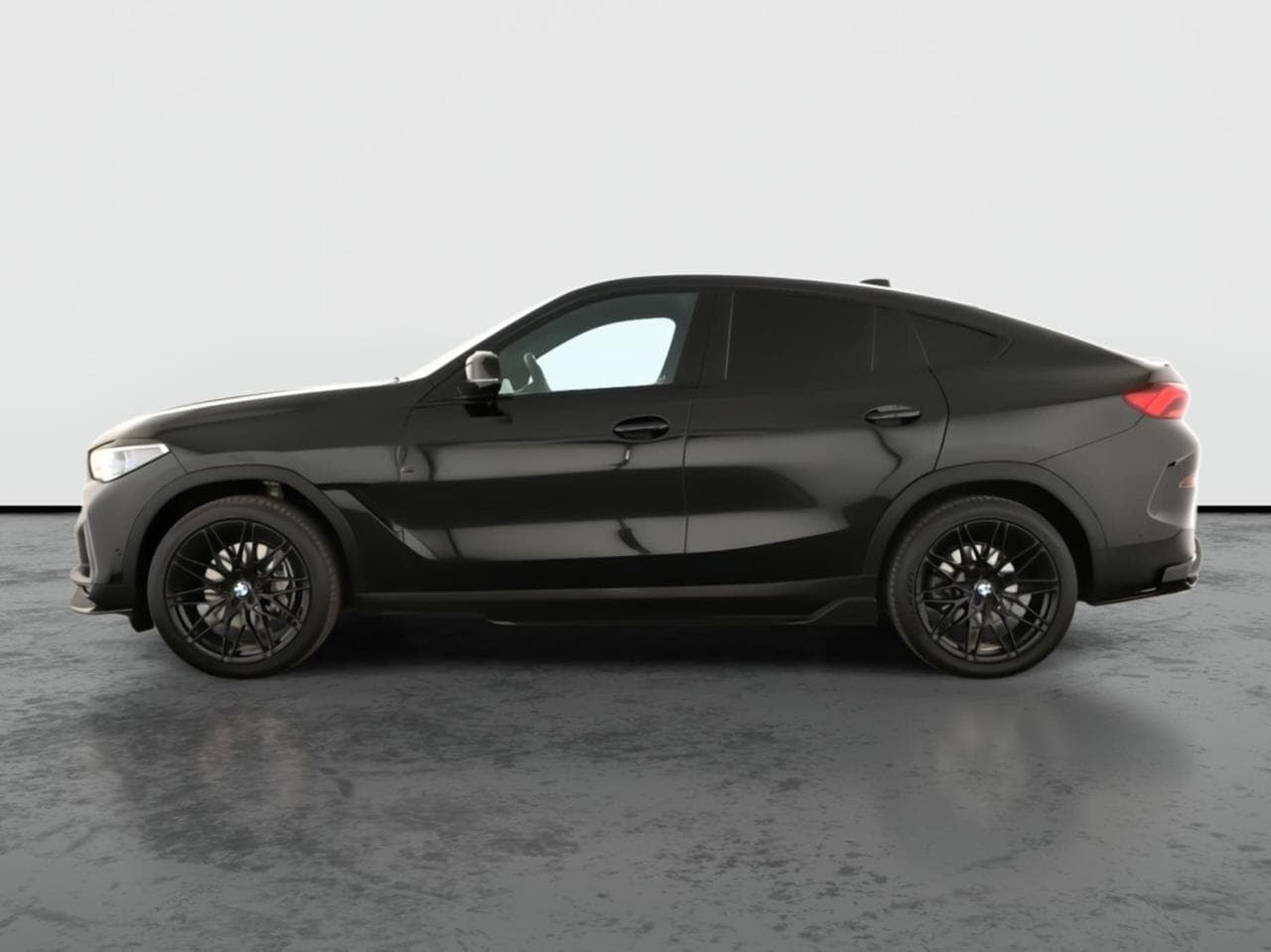 2021 BMW X6 - 4