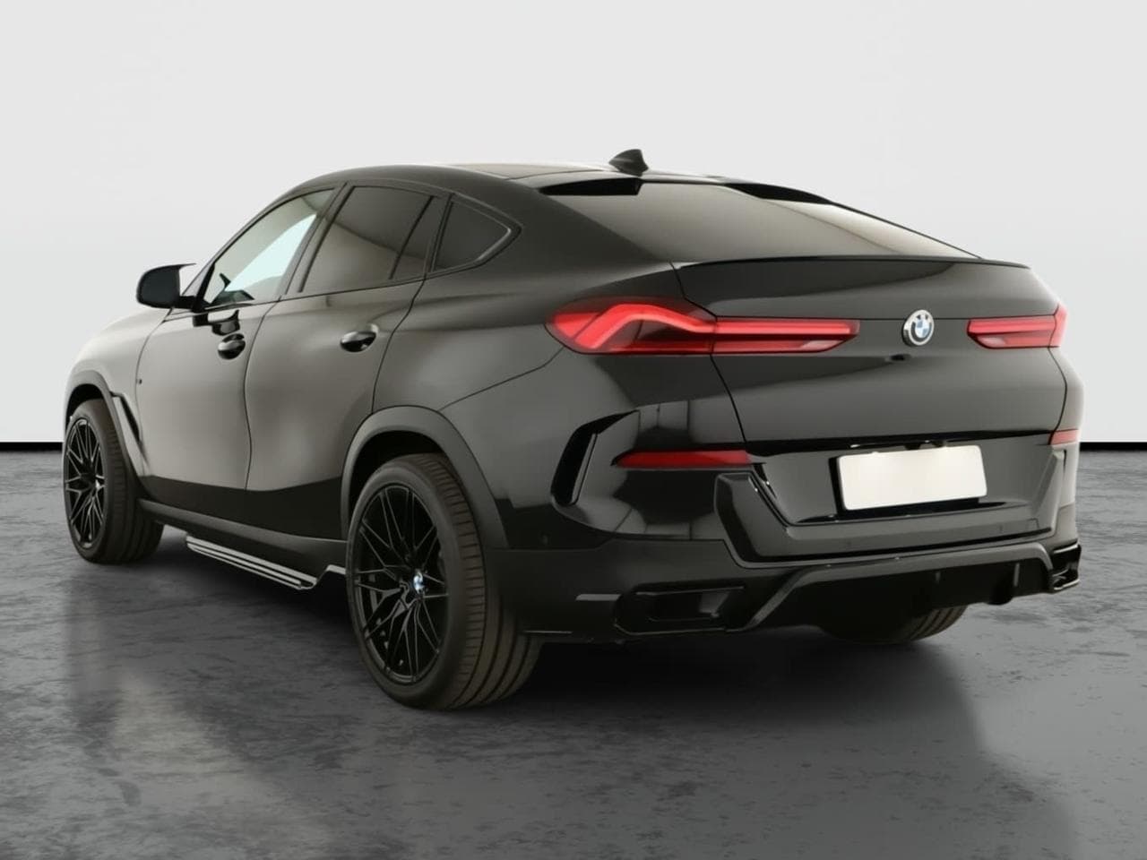 2021 BMW X6 - 5