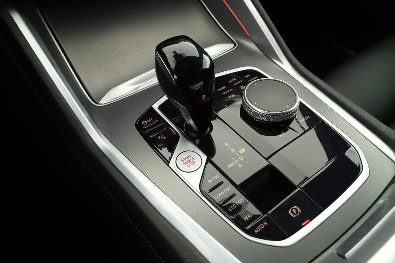 2021 BMW X6 - 16