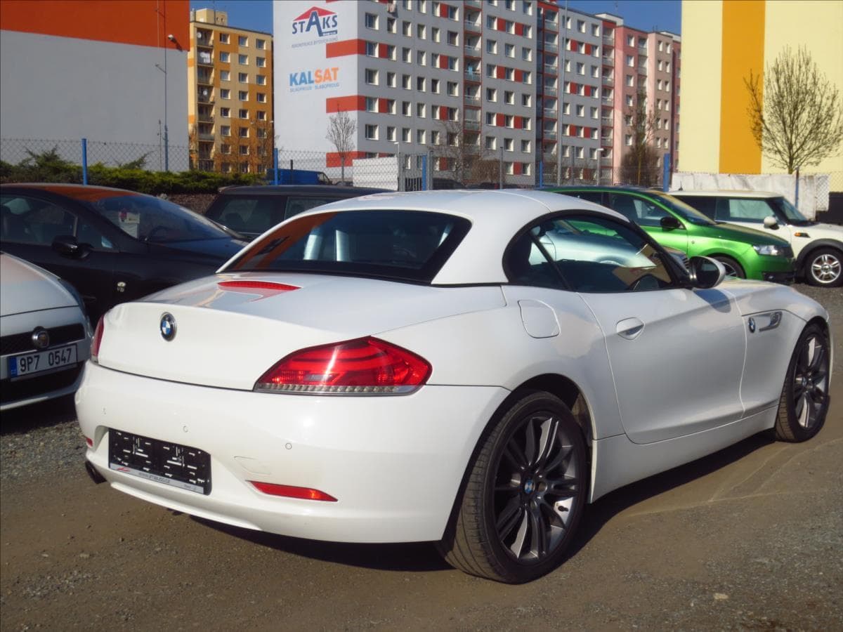 2010 BMW Z4 - 10