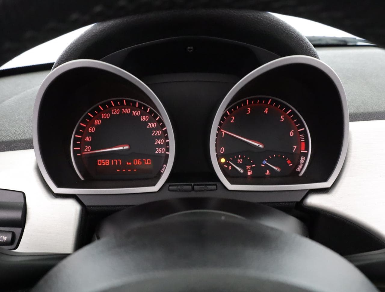 2010 BMW Z4 - 13