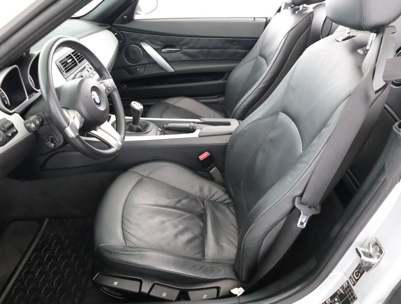 2010 BMW Z4 - 11