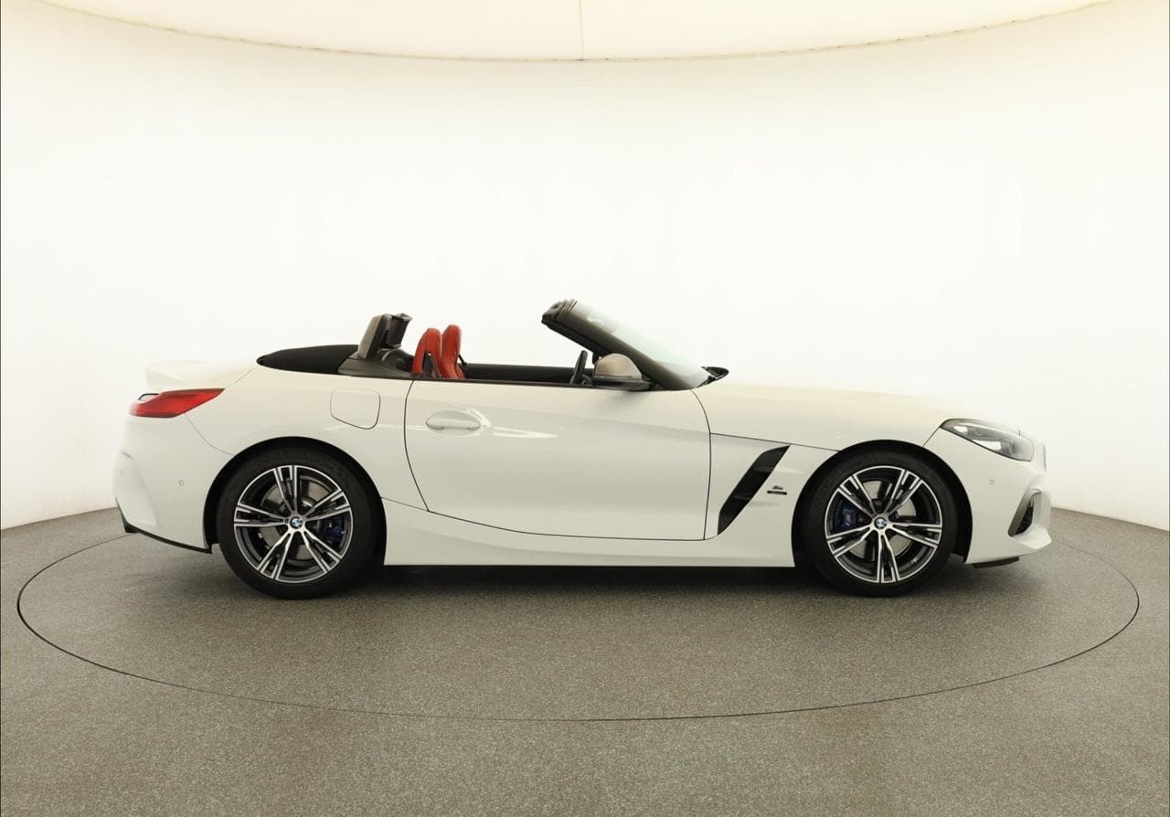 2019 BMW Z4 - 15