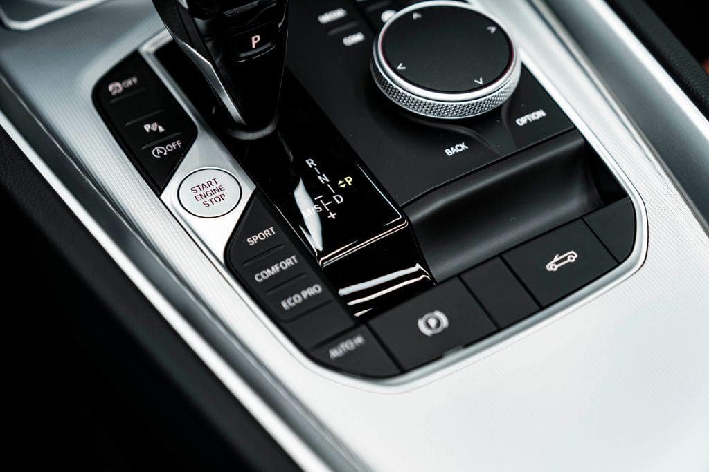 2025 BMW Z4 - 14