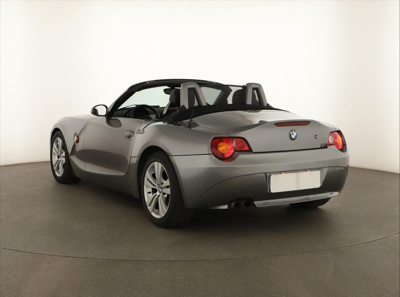 2004 BMW Z4 - 5