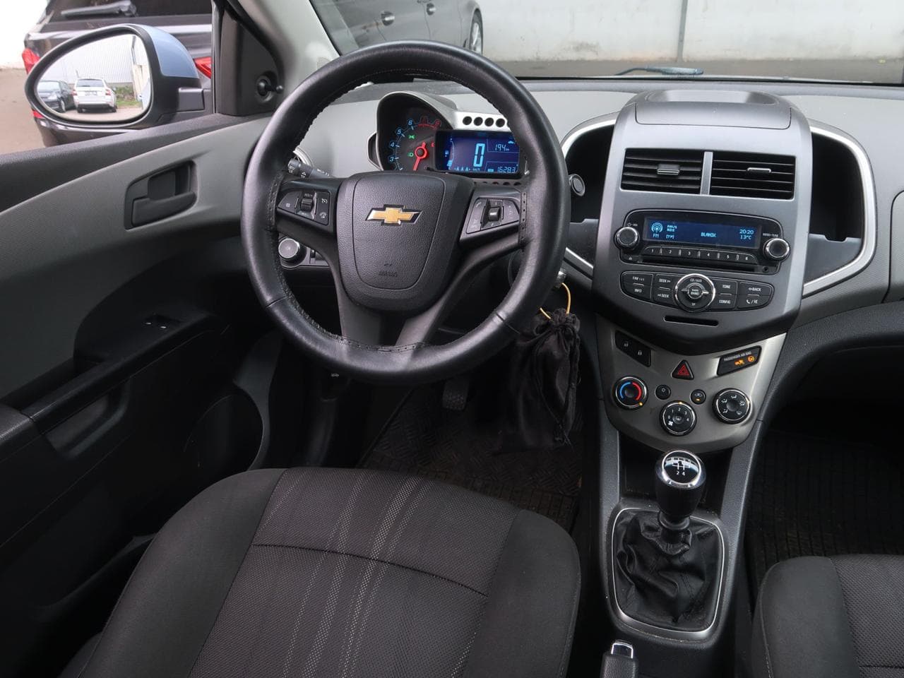 2012 Chevrolet AVEO - 9