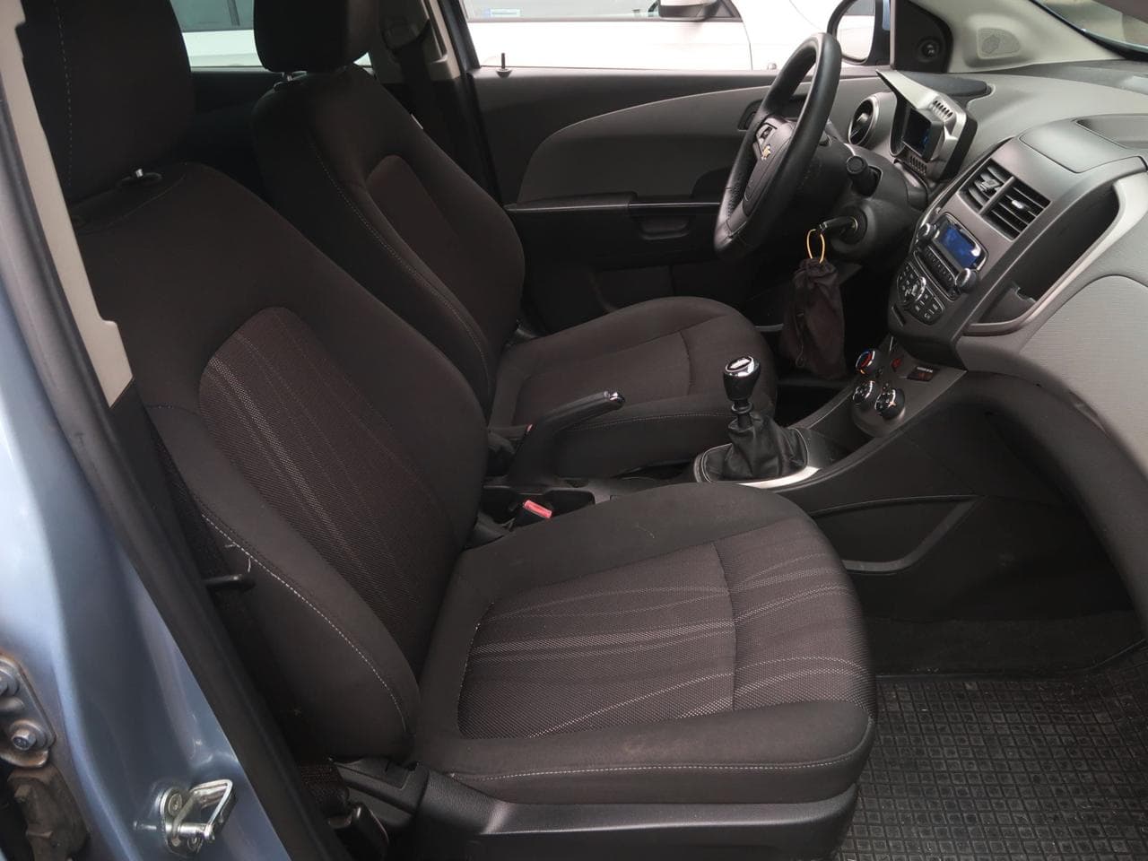 2012 Chevrolet AVEO - 12