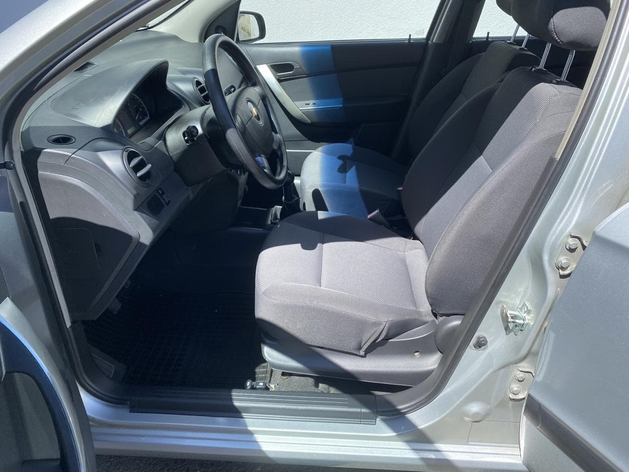 2009 Chevrolet AVEO - 9
