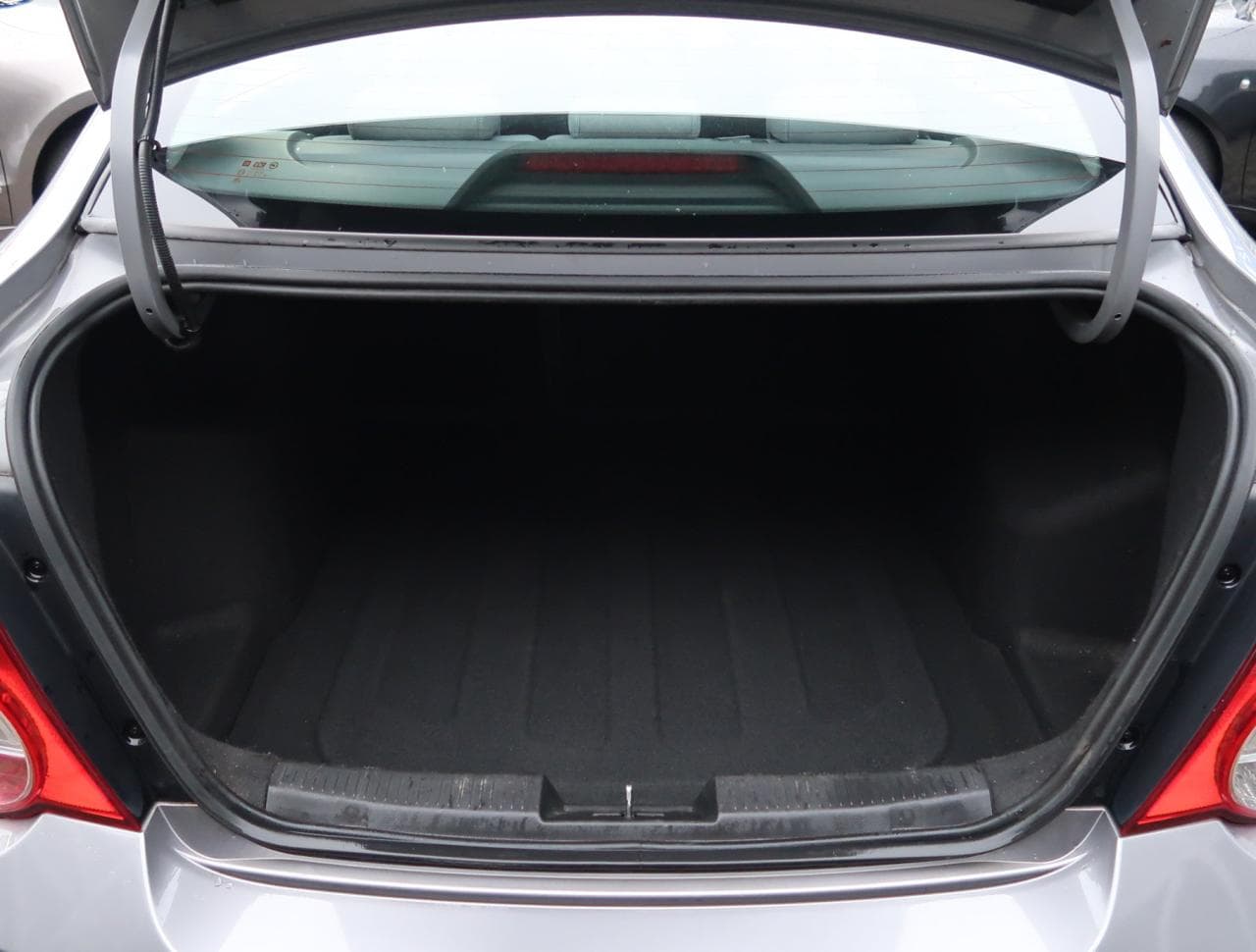 2012 Chevrolet AVEO - 37