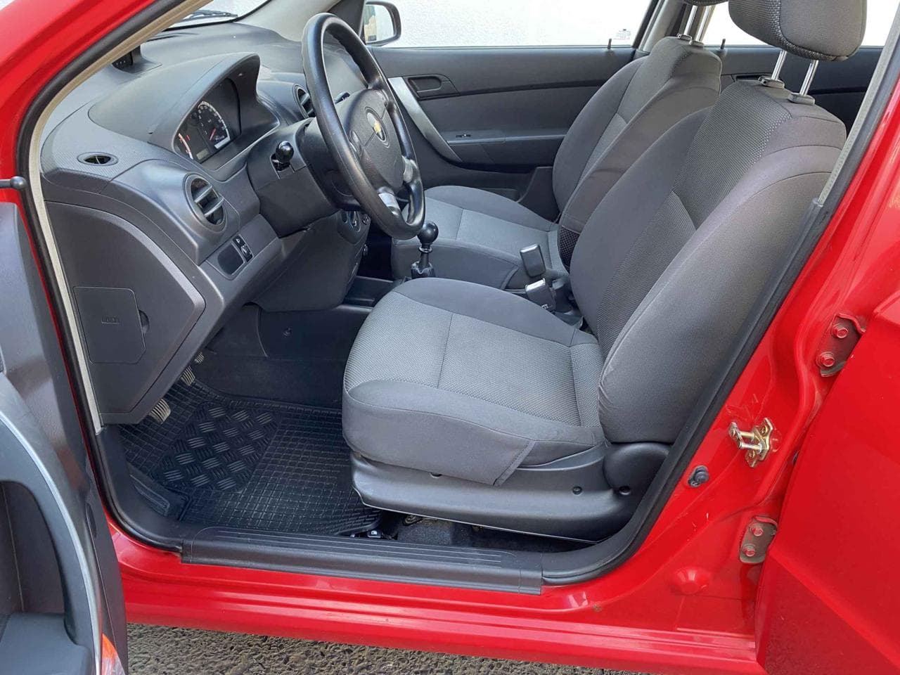 2006 Chevrolet AVEO - 16