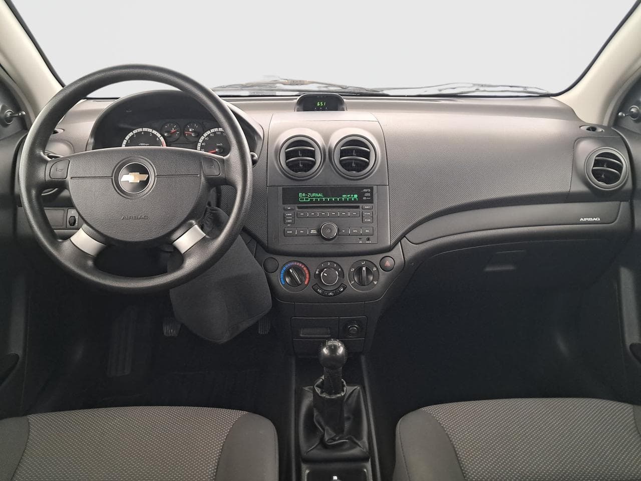 2011 Chevrolet AVEO - 11