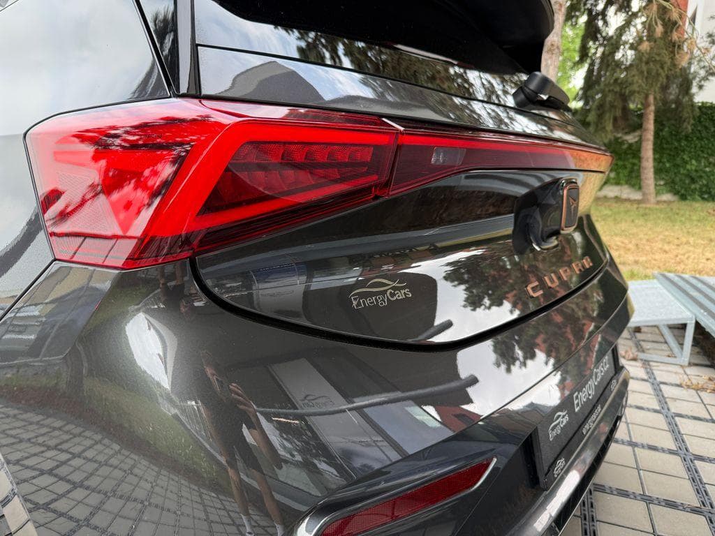 2022 Cupra BORN - 9