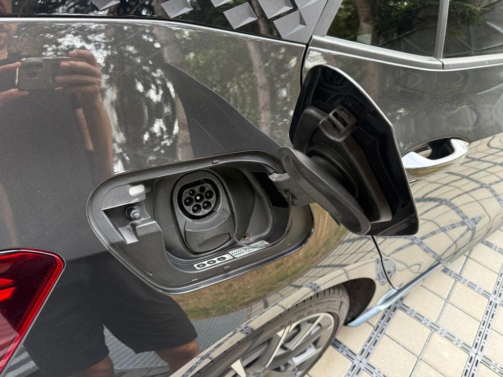 2022 Cupra BORN - 8
