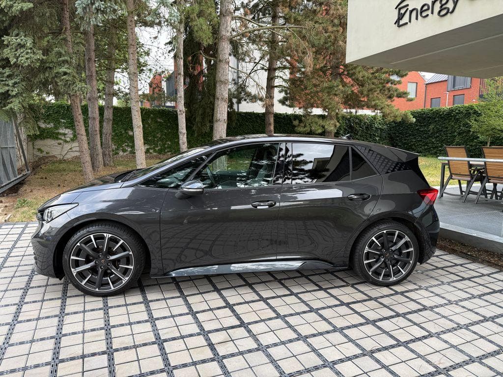2022 Cupra BORN - 3