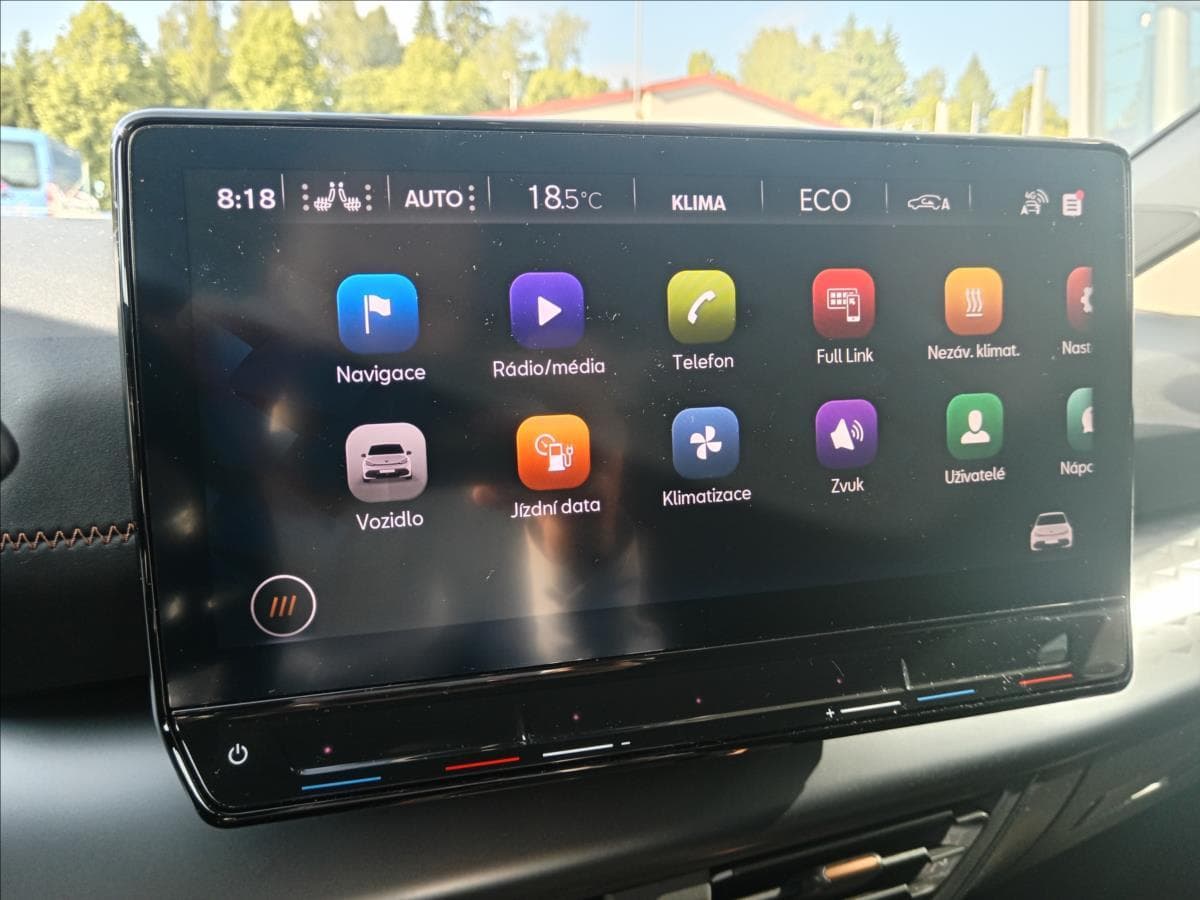 2022 Cupra BORN - 15