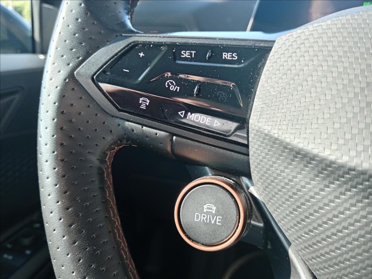 2022 Cupra BORN - 17