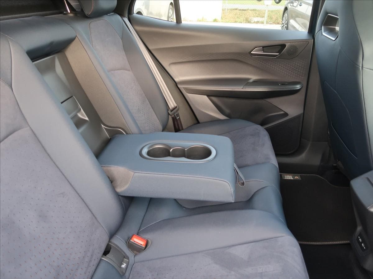 2023 Cupra Born - 25