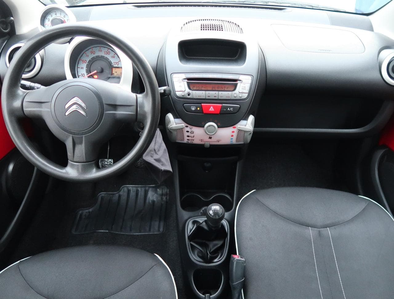 2013 Citroen C1 - 10