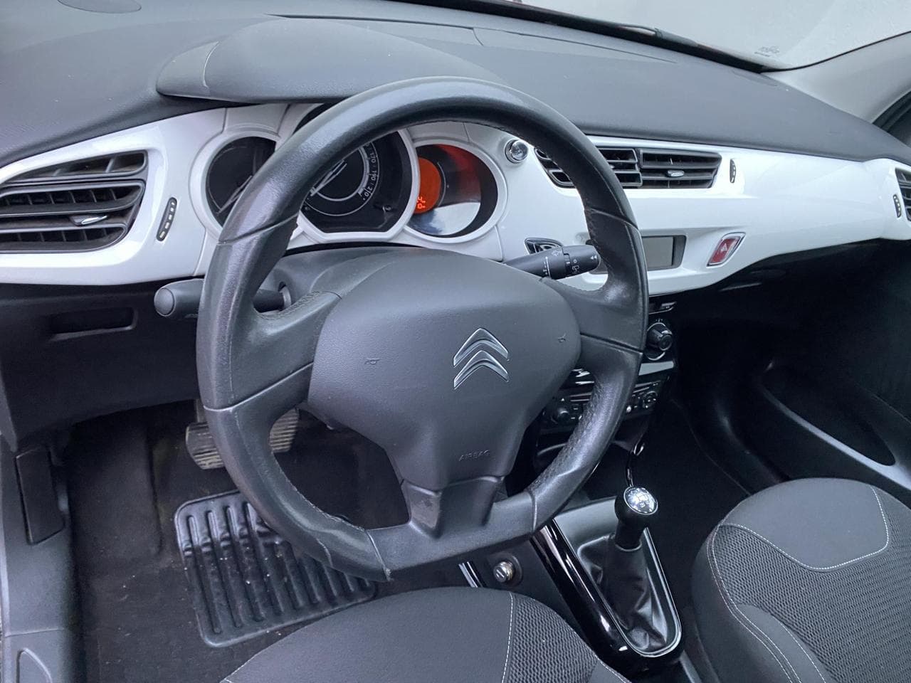 2013 Citroen C3 - 12