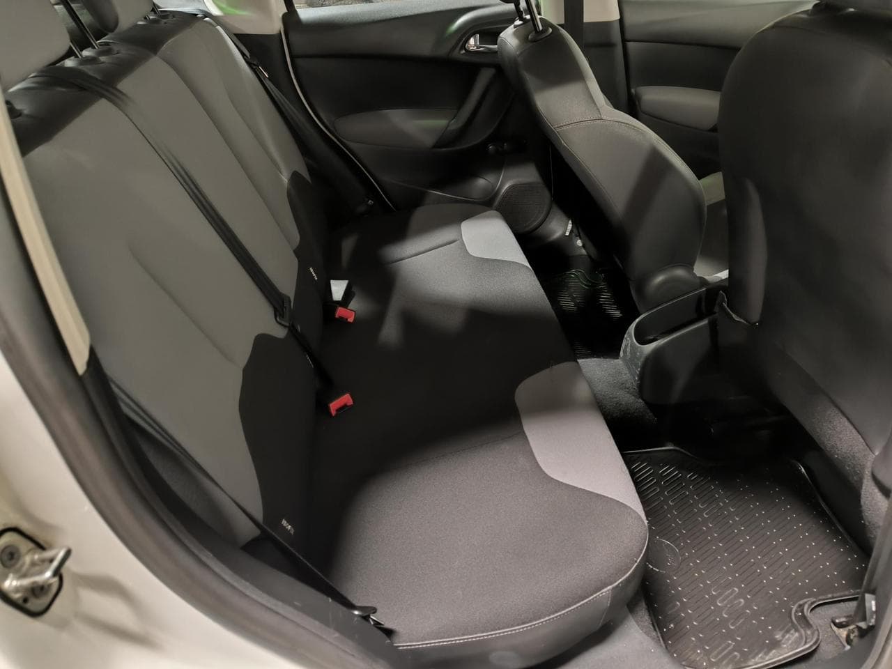 2012 Citroen C3 - 11