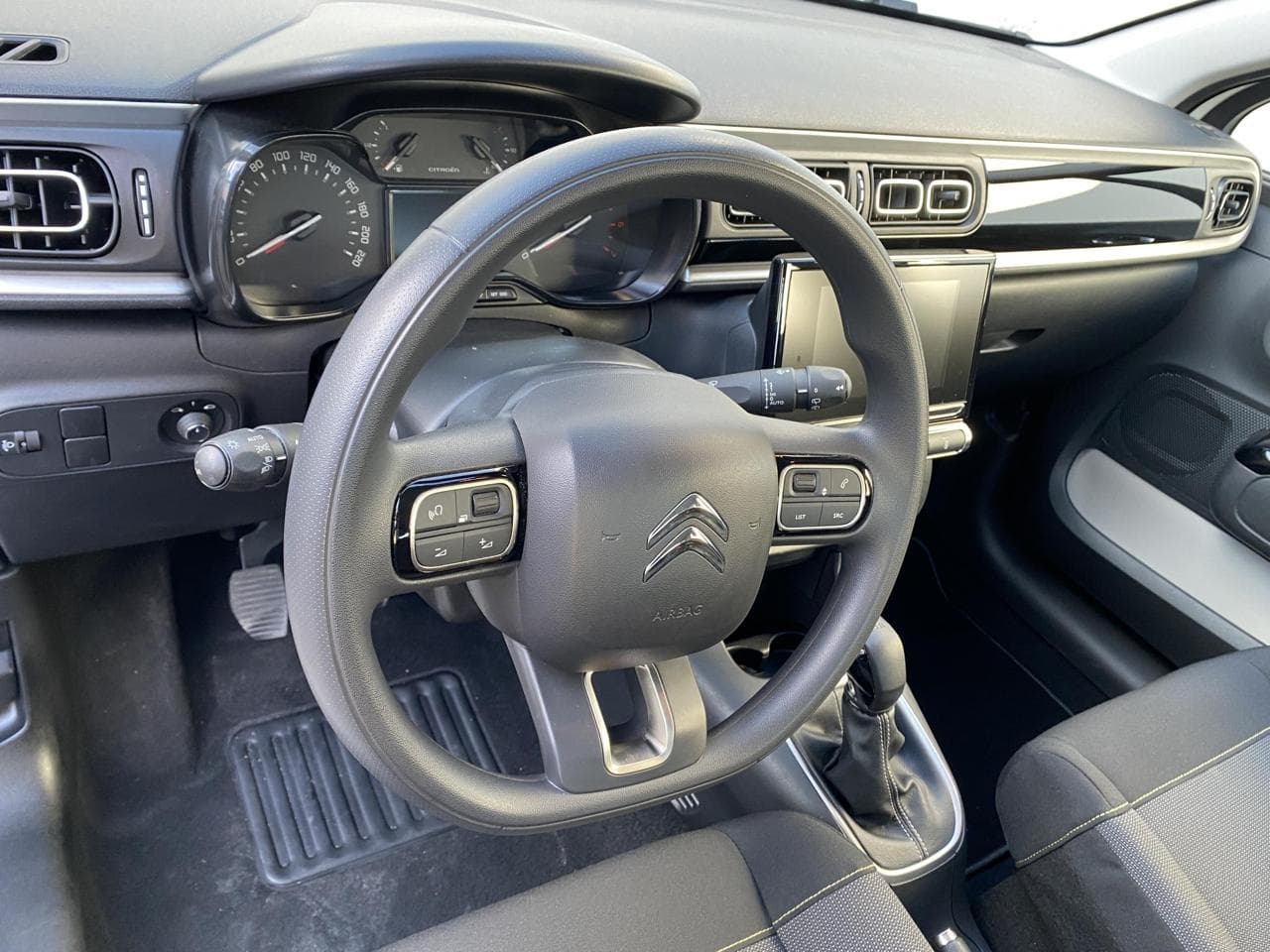 2022 Citroen C3 - 12