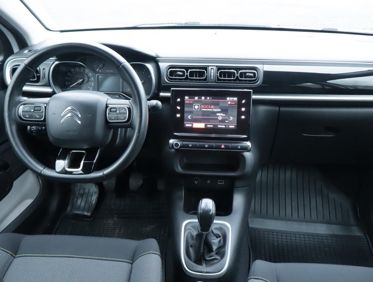 2018 Citroen C3 - 10