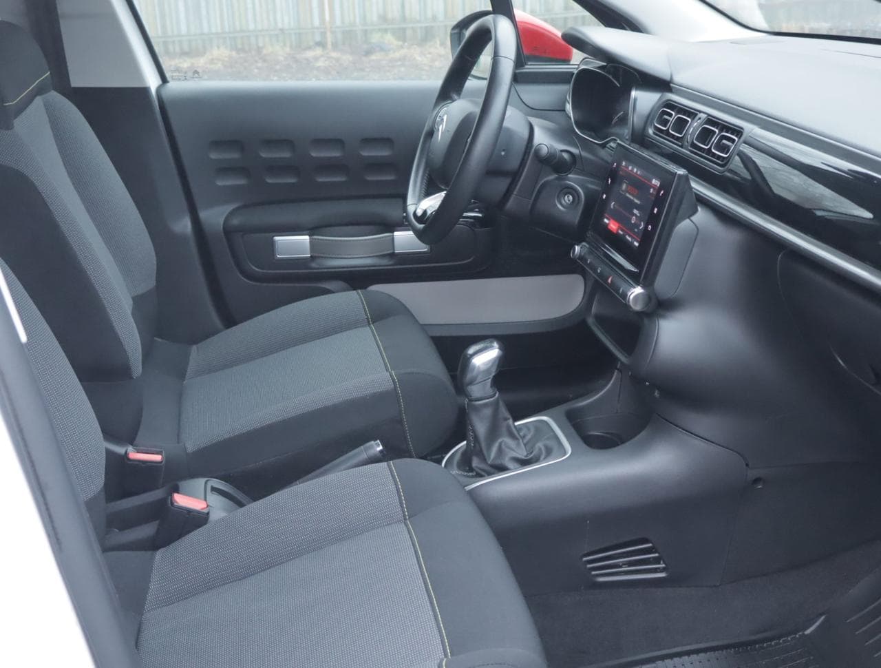 2018 Citroen C3 - 12