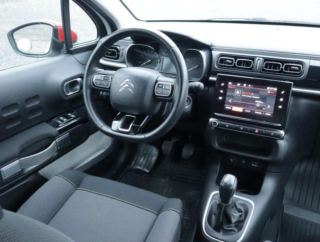 2018 Citroen C3 - 9