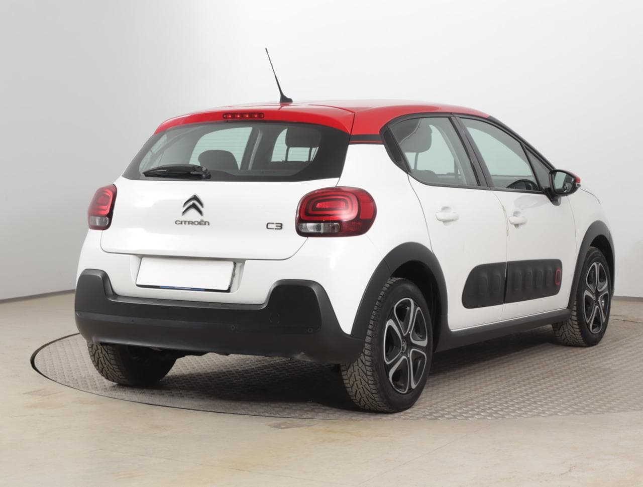 2018 Citroen C3 - 7