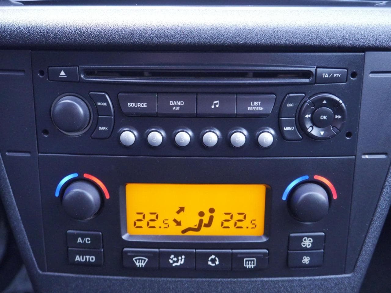 2009 Citroen C4 - 14