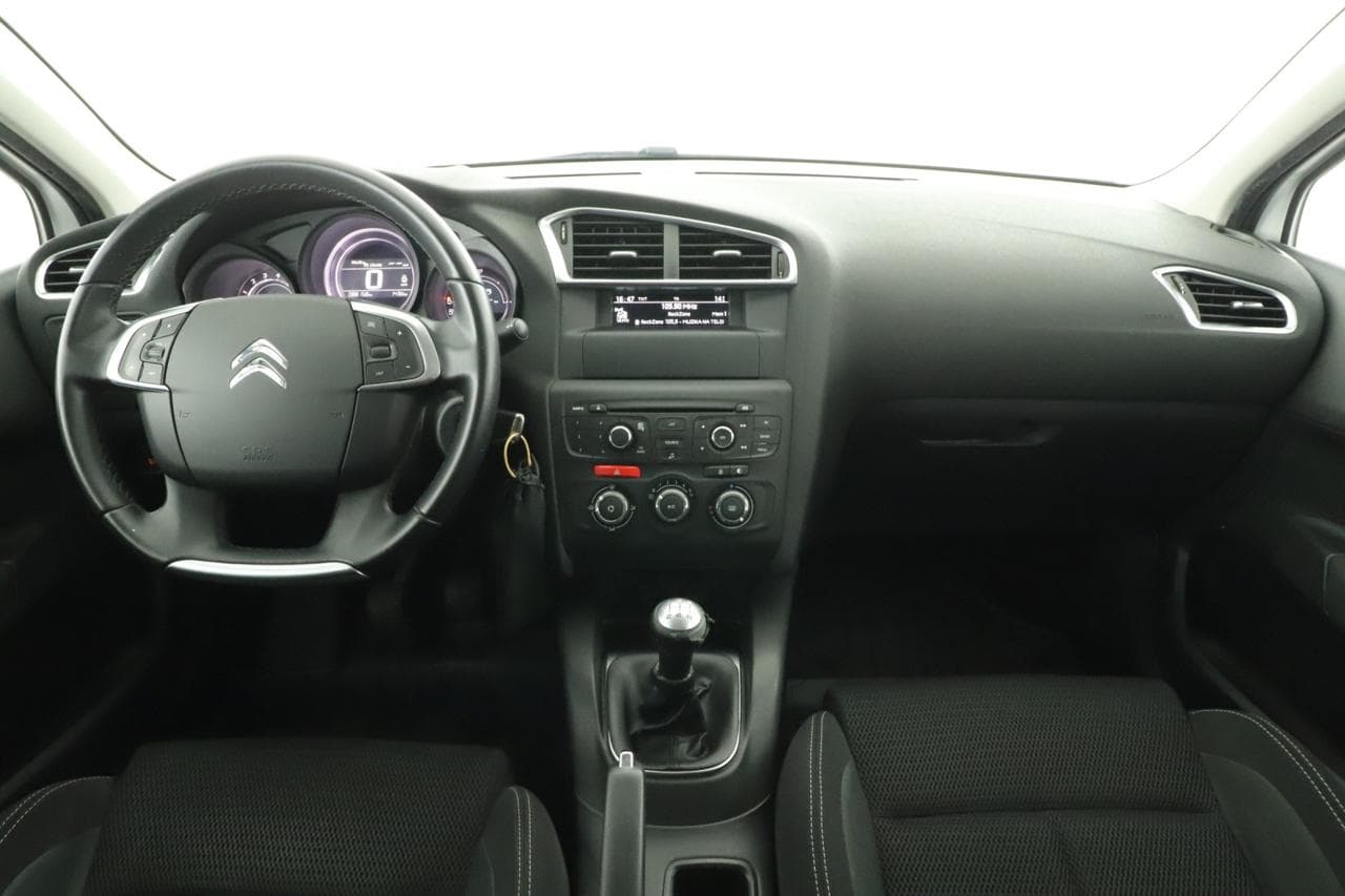 2017 Citroen C4 - 9