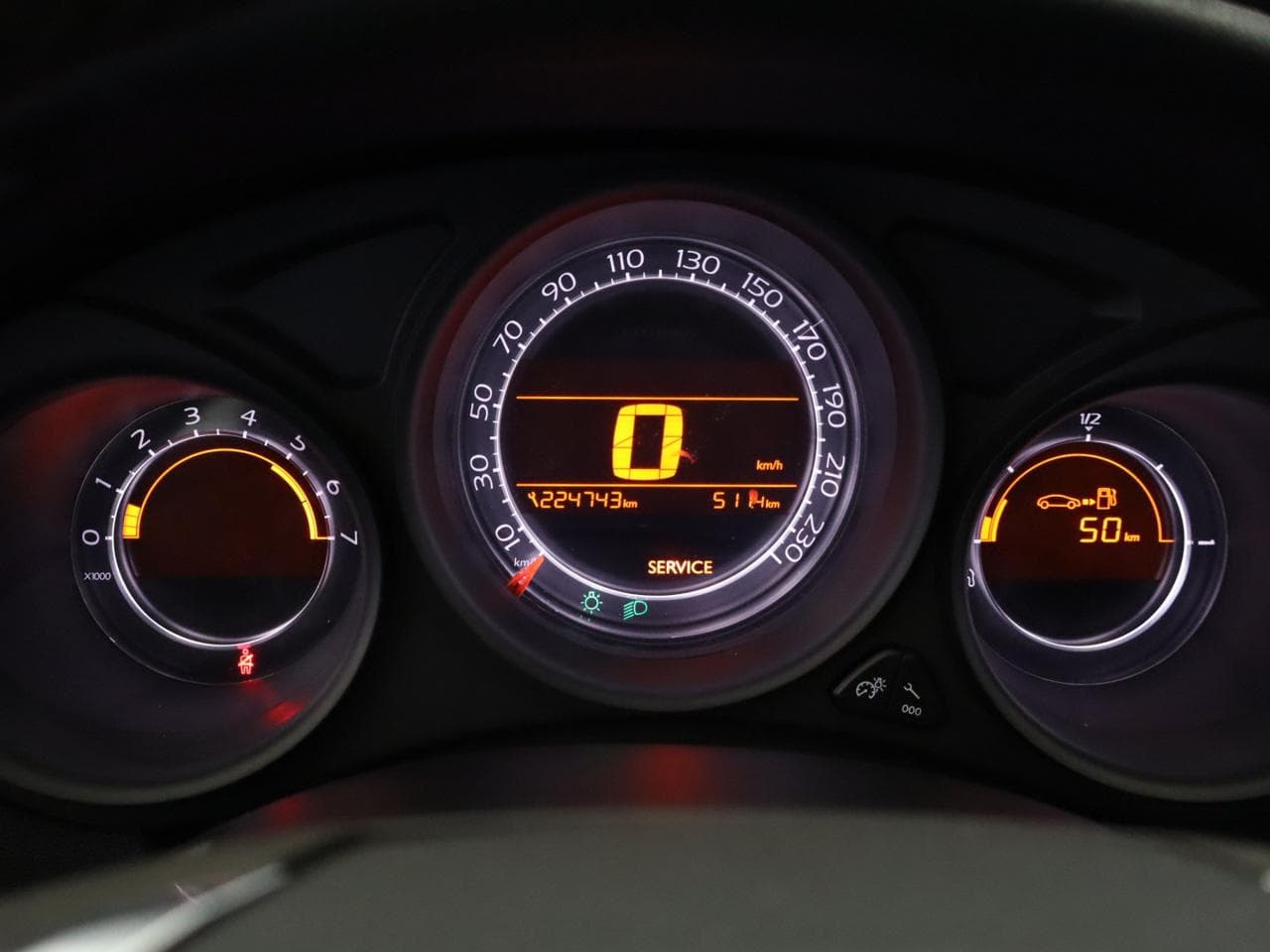 2014 Citroen C4 - 15