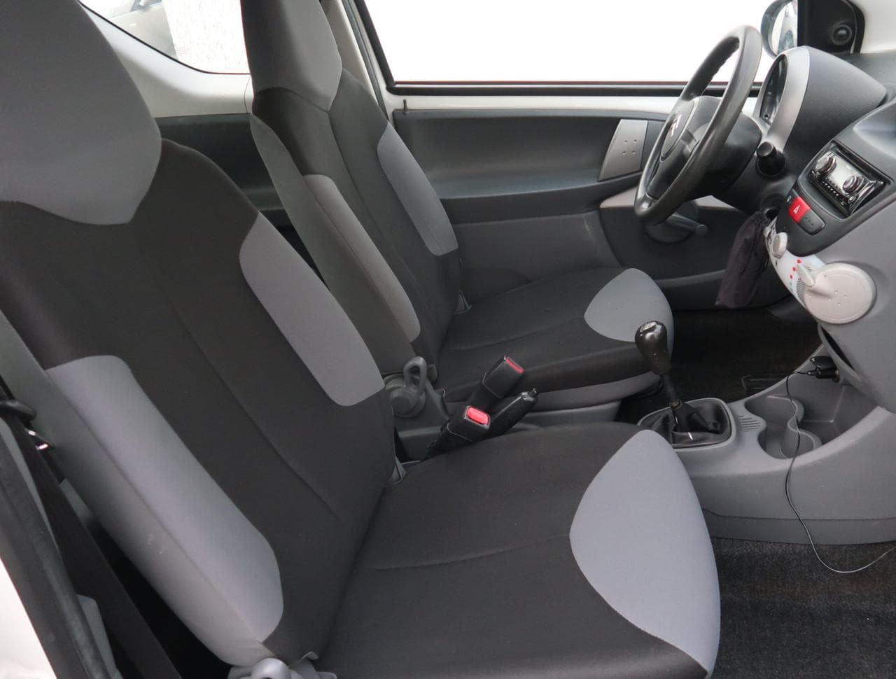 2010 Citroen C1 - 12