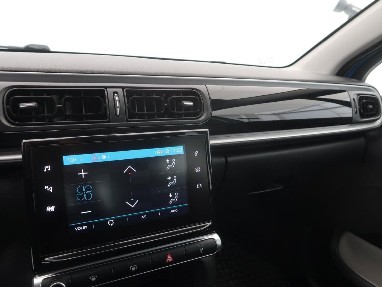 2017 Citroen C3 - 18